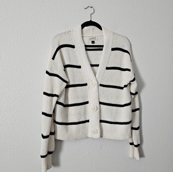 Universal Thread Sweaters - Women's Cream and Black Stripe Button-Front Cardigan Sweater Sz XS